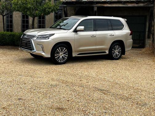 2018 Lexus LX 570 Base