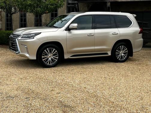 2018 Lexus LX 570 Base