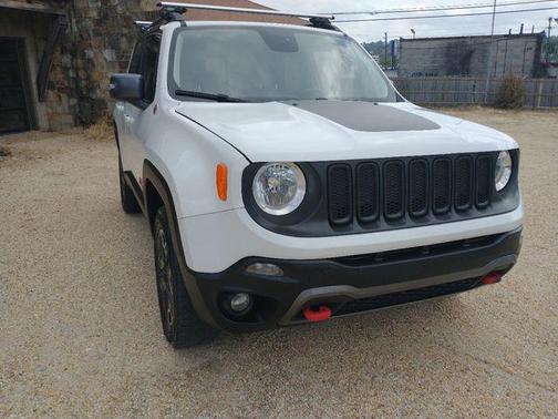 2017 Jeep Renegade Trailhawk