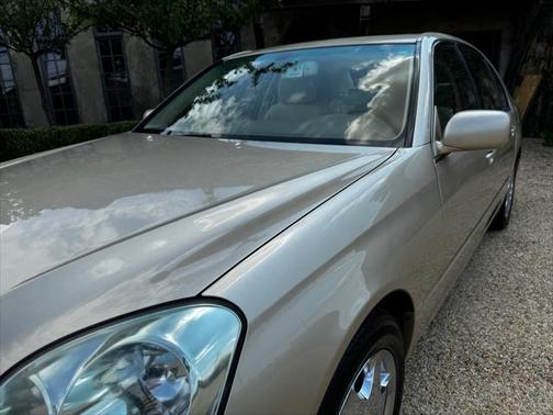 2001 Lexus LS 430 Base