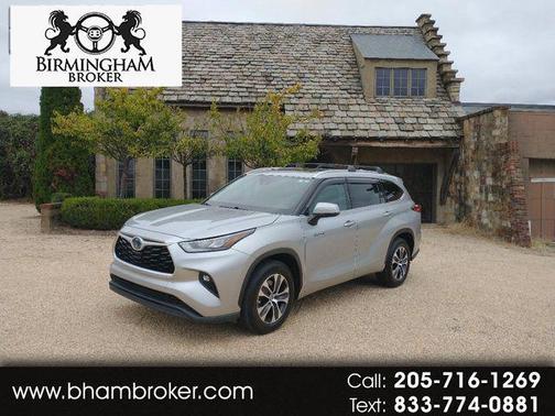 2020 Toyota Highlander Hybrid XLE