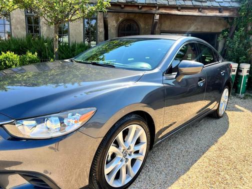 Photo 3 of 32 of 2016 Mazda Mazda6 i Touring