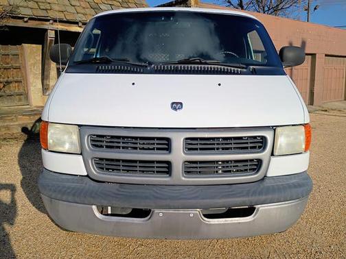 2002 Dodge Ram Van Base