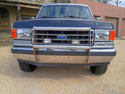 1990 Ford Bronco XLT