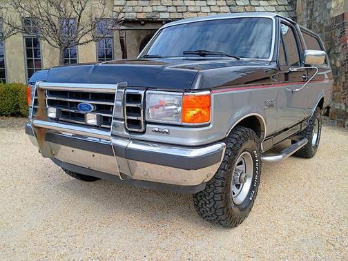 1990 Ford Bronco XLT