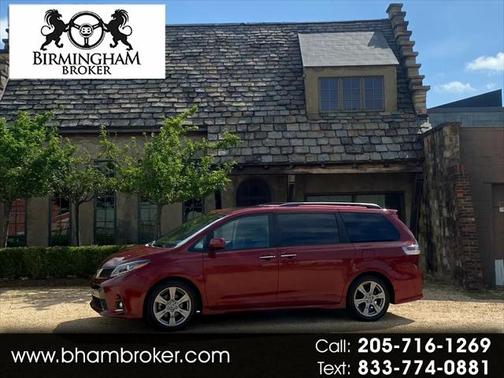 2018 Toyota Sienna SE