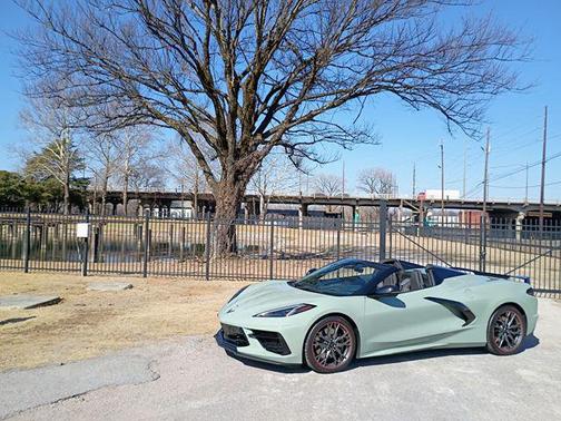 2024 Chevrolet Corvette Stingray w/2LT