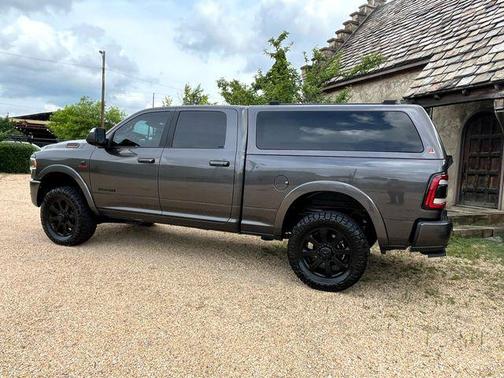 2021 RAM 2500 Laramie Crew Cab 4x4 6'4' Box