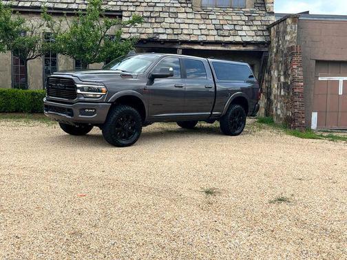 2021 RAM 2500 Laramie Crew Cab 4x4 6'4' Box