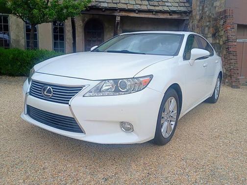 Starfire Pearl 2014 Lexus ES 350 Base