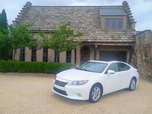 Starfire Pearl 2014 Lexus ES 350 Base