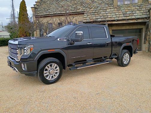 2020 GMC Sierra 2500 Denali