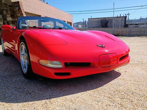 1998 Chevrolet Corvette Base