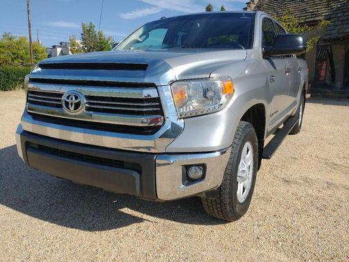 2016 Toyota Tundra SR5