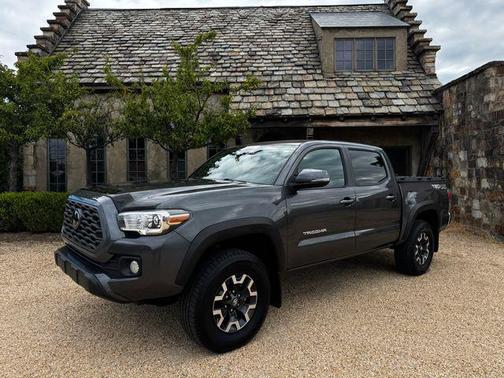 2022 Toyota Tacoma TRD Off Road