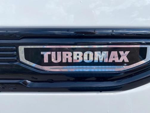 Summit White 2026 GMC Sierra 1500 Elevation