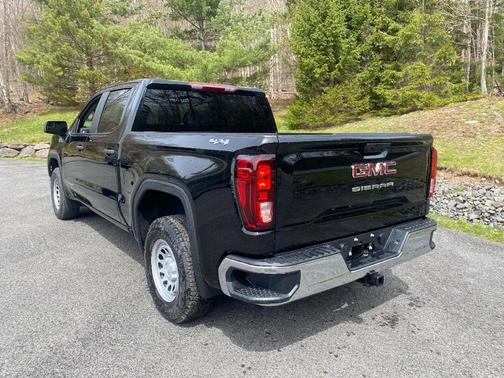 Onyx Black 2026 GMC Sierra 1500 Pro