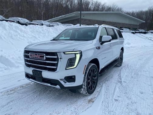 Summit White 2026 GMC Yukon XL Elevation