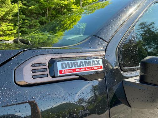 Onyx Black 2026 GMC Sierra 2500 AT4X