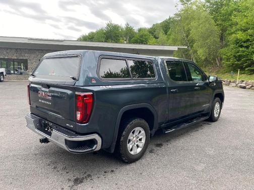 Dark Sky Metallic 2019 GMC Sierra 1500 SLE