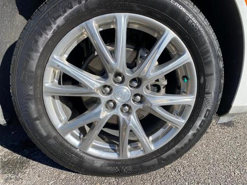 Summit White 2022 Buick Enclave Premium