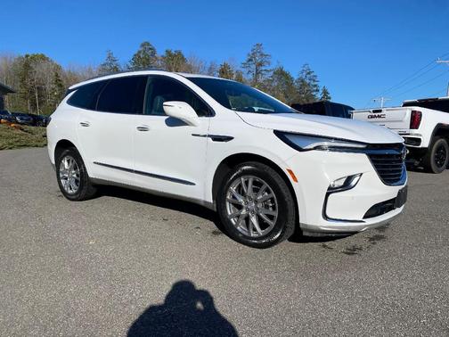 Summit White 2022 Buick Enclave Premium
