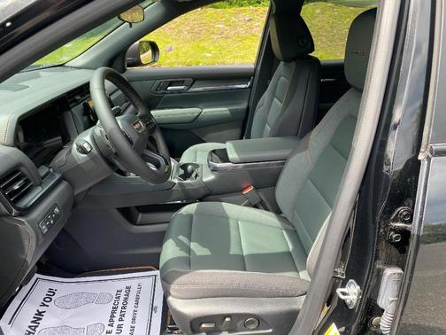 Ebony Twilight Metallic 2026 GMC Terrain AT4