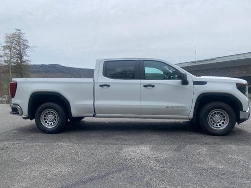 Summit White 2026 GMC Sierra 1500 Pro