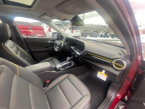 Crimson Metallic 2024 Chevrolet Trax ACTIV