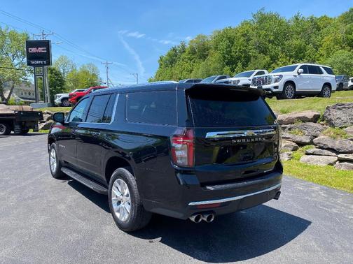 Black 2024 Chevrolet Suburban Premier