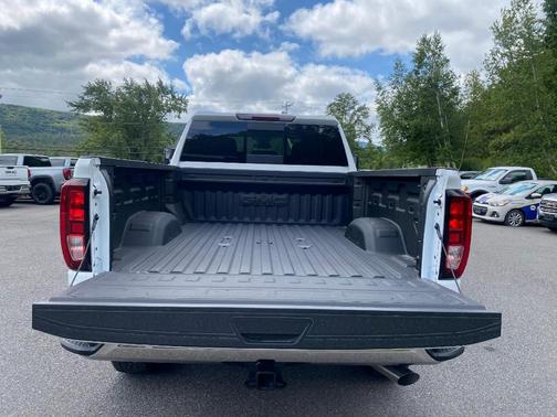 Summit White 2026 GMC Sierra 2500 SLE