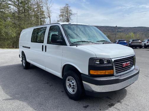 Summit White 2026 GMC Savana 3500 Work Van