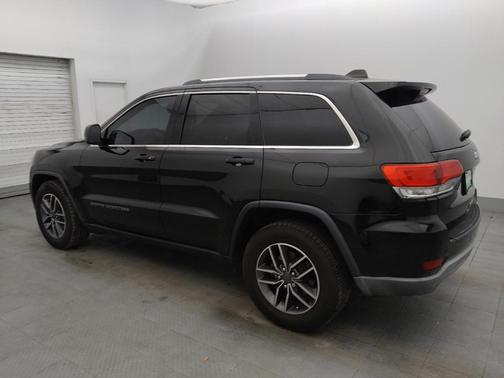 2019 Jeep Grand Cherokee Laredo