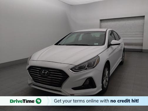 Quartz White Pearl 2018 Hyundai SONATA SE