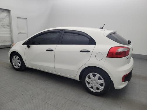 Clear White 2016 Kia Rio LX
