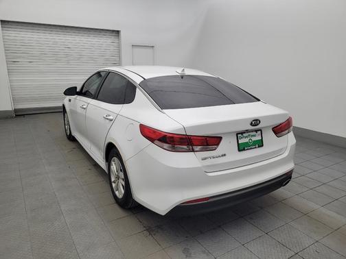 2017 Kia Optima LX