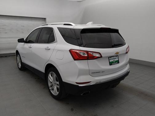 White 2019 Chevrolet Equinox Premier w/2LZ