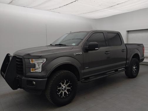 Gray 2016 Ford F-150 XLT