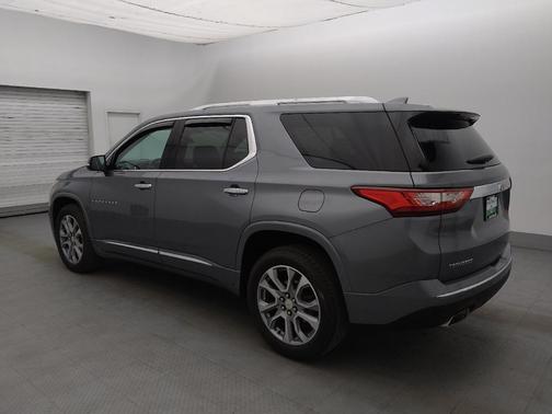 Satin Steel Metallic 2020 Chevrolet Traverse Premier