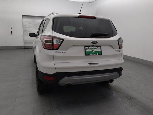 White Platinum Metallic Tri-Coat 2017 Ford Escape Titanium