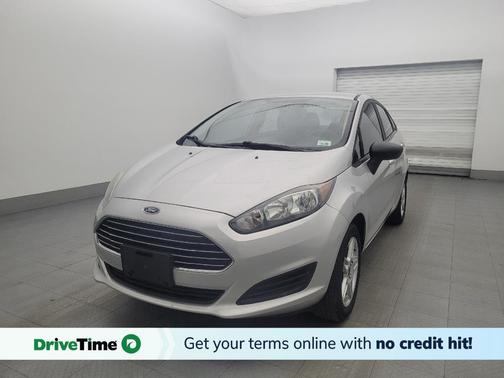 Ingot Silver Metallic 2019 Ford Fiesta SE
