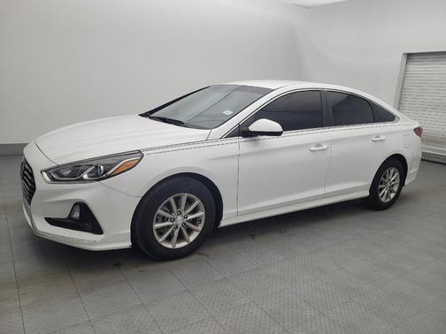2019 Hyundai SONATA SE