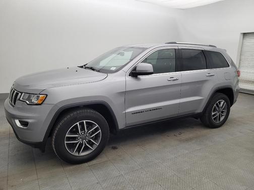 2020 Jeep Grand Cherokee Laredo