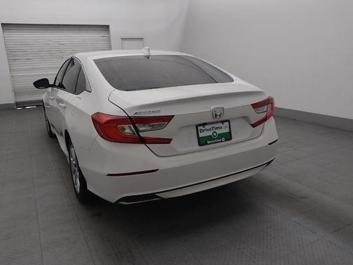 Platinum White Pearl 2019 Honda Accord LX