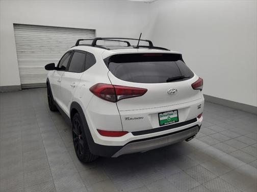 2017 Hyundai TUCSON Night