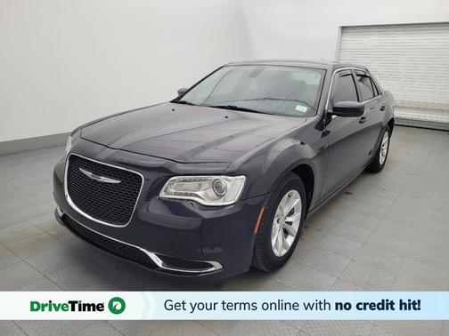 2015 Chrysler 300 Limited