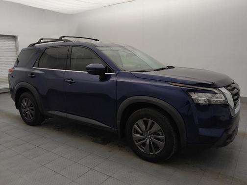 2022 Nissan Pathfinder SV 2WD