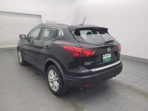 2017 Nissan Rogue Sport SV