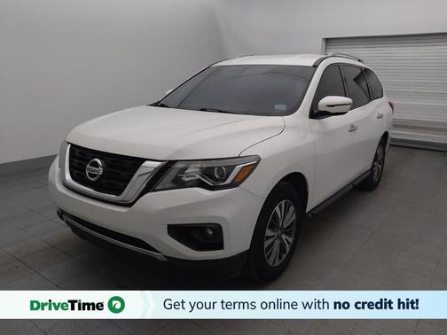 2020 Nissan Pathfinder SV