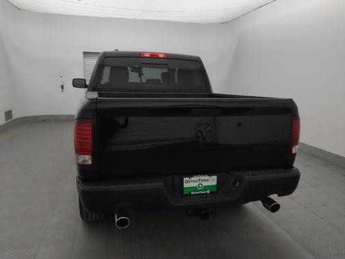 2020 RAM 1500 Classic Warlock Crew Cab 4x4 5'7' Box